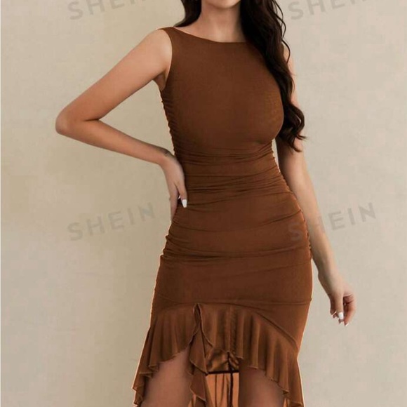 Ruched Ruffle Dress - Picture 2 of 4